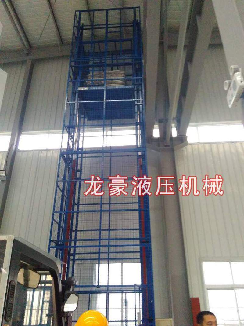 武漢導(dǎo)軌式升降機(jī) 武漢導(dǎo)軌式升降機(jī)